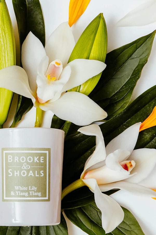 white lily yankee candle Brooke and Shoals Candle White Lily & Ylang Ylang
